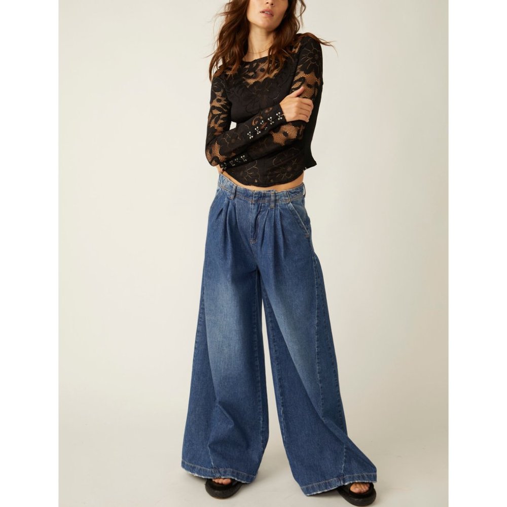 FREE PEOPLE Wild Roses Top / Black - Picture 5 of 6